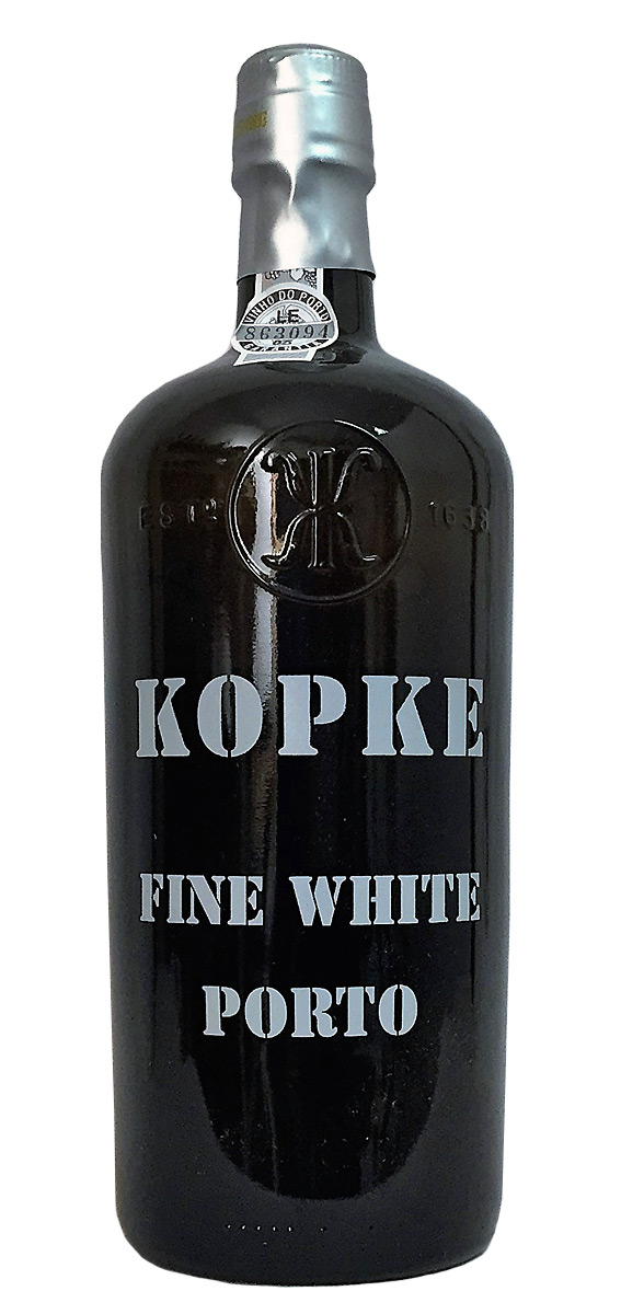 Fine white porto. Kopke Fine White Porto. Портвейн копке Файн Уайт. Kopke белый портвейн. Портвейн корке Fine Tawny.